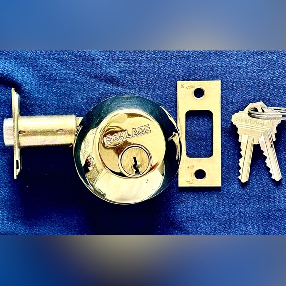“SCHLAGE” POLISHED KEYED DEADBOLT… - Picture 5 of 10